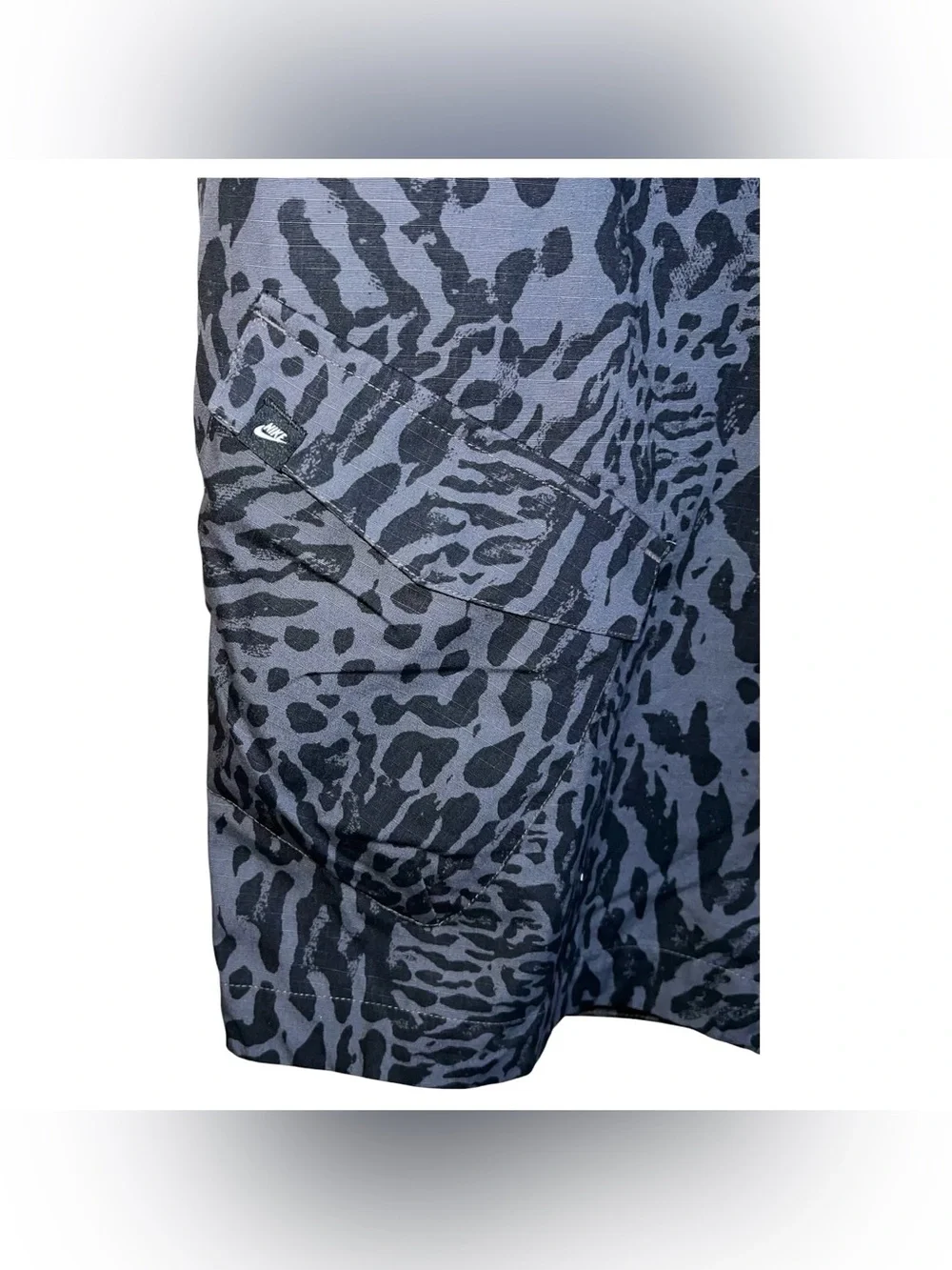 Nike F.C. Safari Print Cargo Shorts Men’s L Grey Black